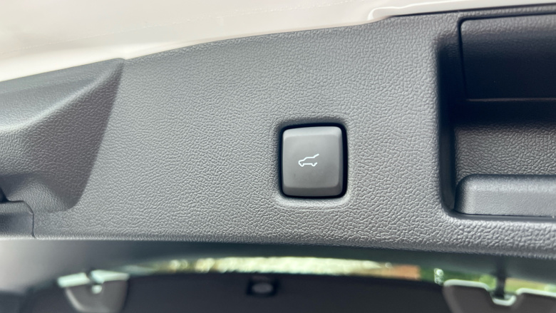 Ford Kuga 2.5 FHEV ST-Line 5dr CVT Hybrid Estate